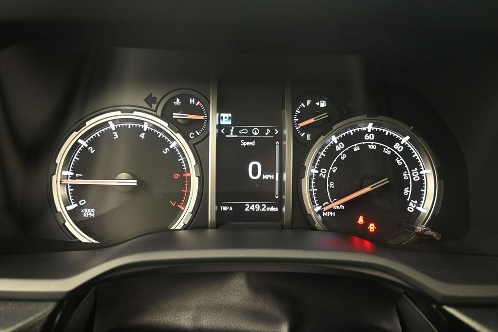 Used 2023 Toyota 4Runner TRD Off-Road Premium AWD/4WD image 19