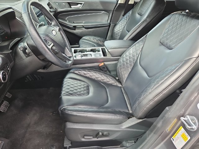 Used 2024 Ford Edge Titanium AWD/4WD image 12