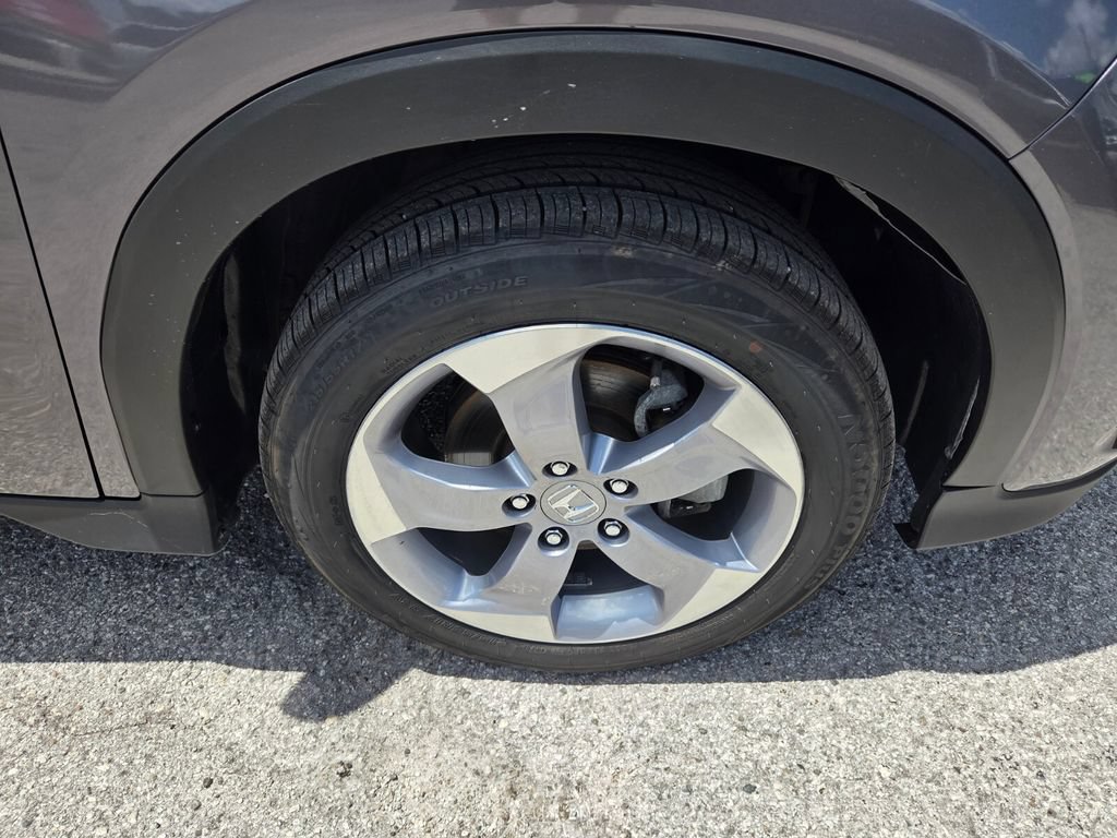 Used 2021 Honda HR-V LX image 16