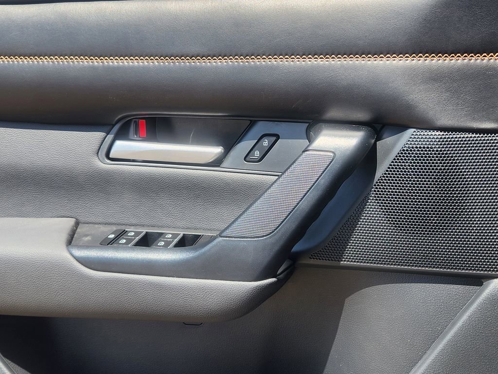 Used 2025 MAZDA CX-50 AWD 2.5 Hybrid w/ Premium Pkg image 23