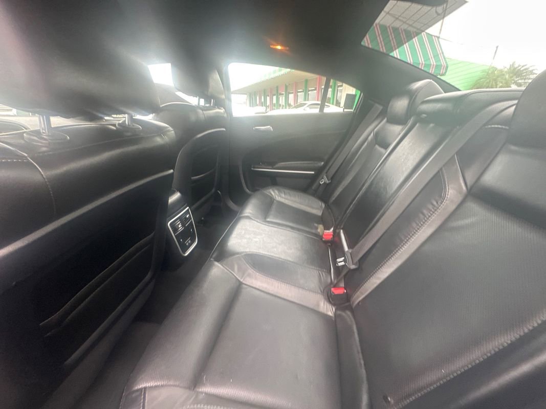 Used 2021 Dodge Charger SXT w/ Leather Interior Group image 17