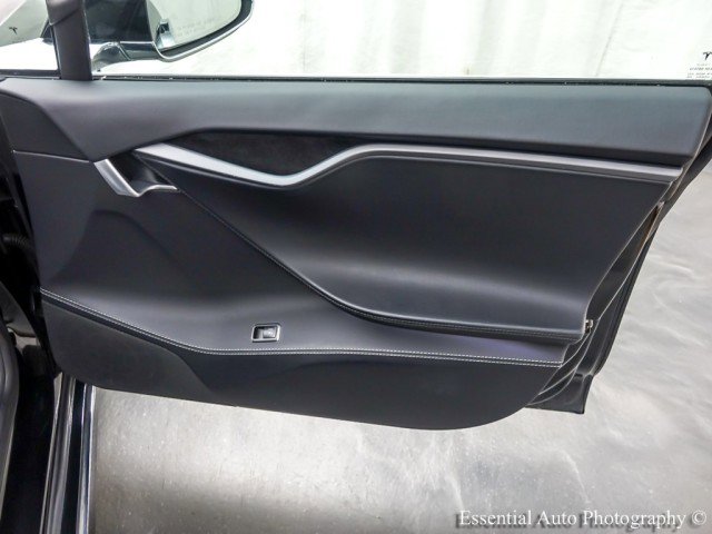 Used 2020 Tesla Model S Performance image 38