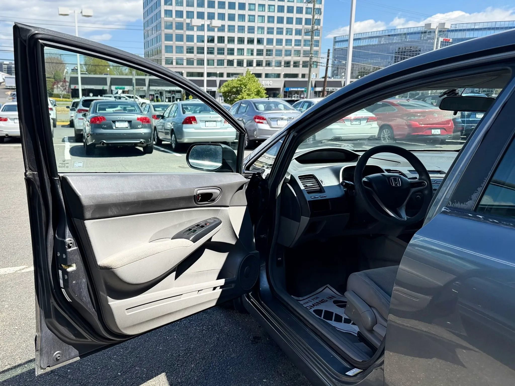 Used 2010 Honda Civic DX-VP image 9