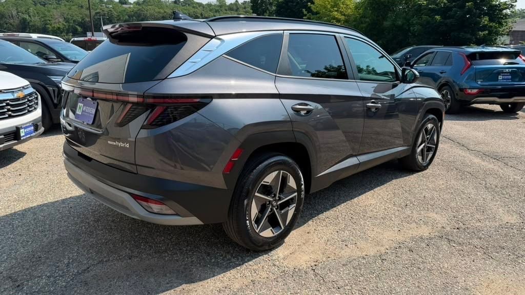 Certified 2025 Hyundai Tucson SEL AWD/4WD image 7