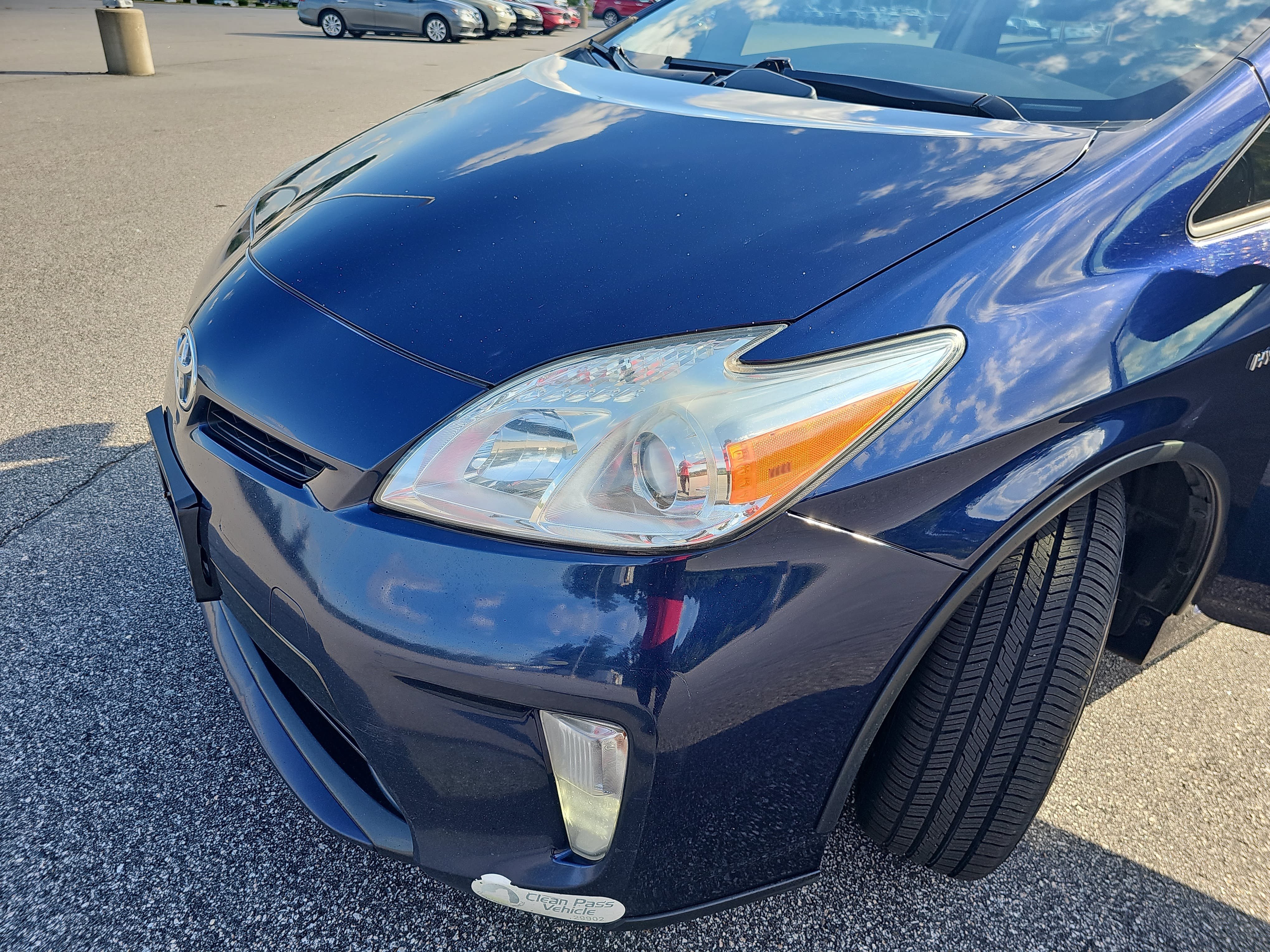 Used 2015 Toyota Prius Two FWD image 30