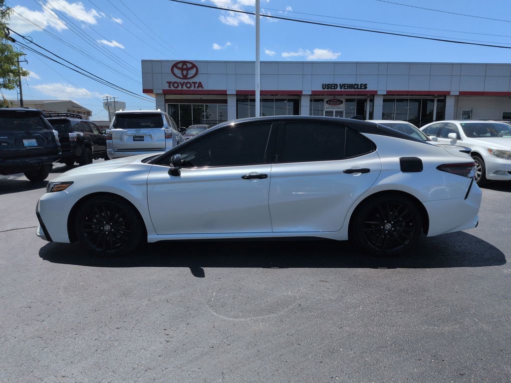 Used 2023 Toyota Camry XSE w/ Navigation Package FWD image 2