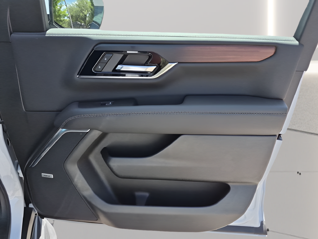 New 2026 GMC Yukon Denali w/ Advanced Technology Package AWD/4WD image 41