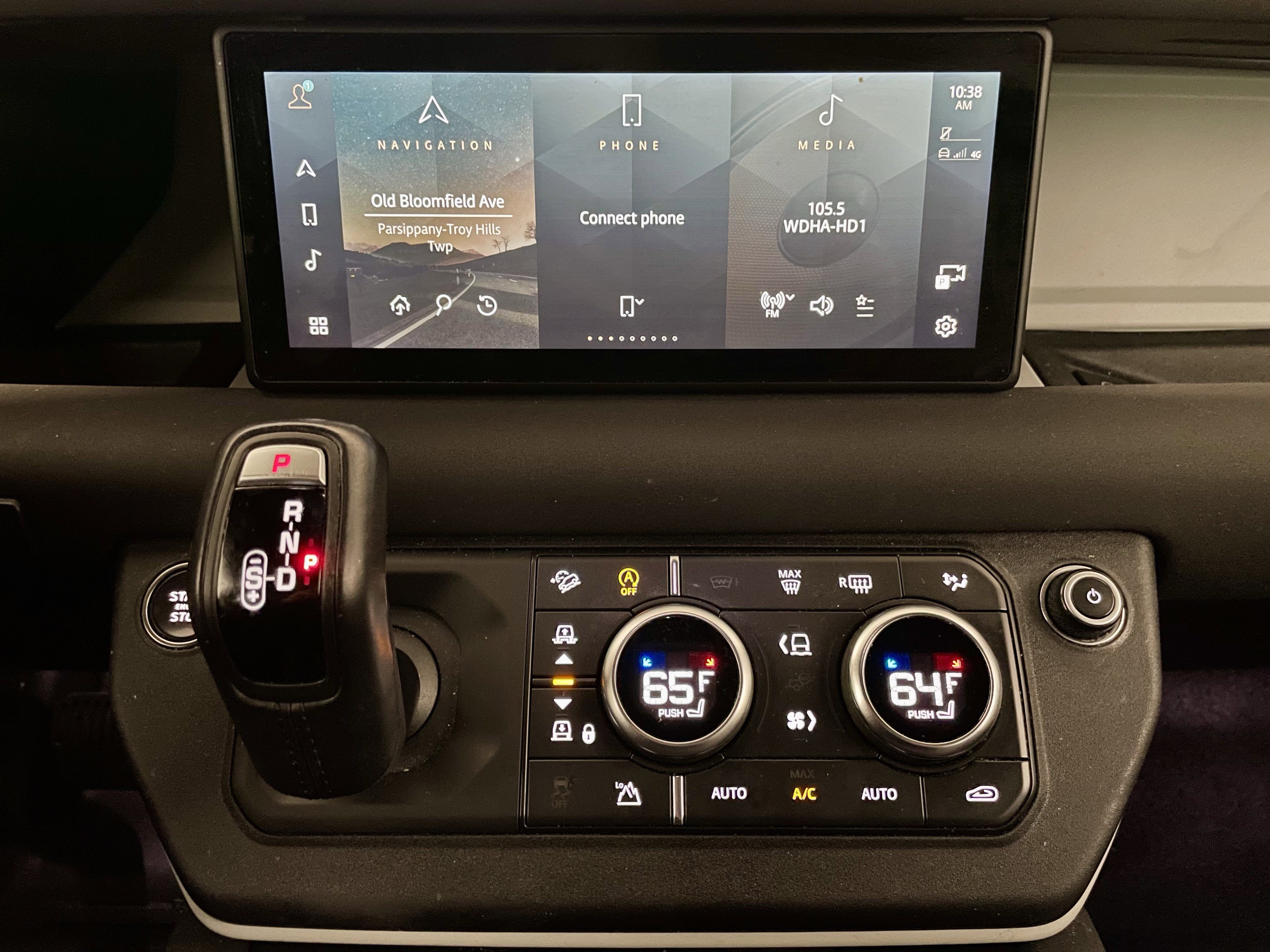 Used 2023 Land Rover Defender 110 S image 19