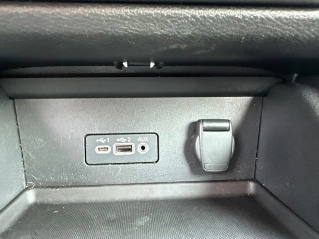 Used 2023 Nissan Sentra SV FWD image 11