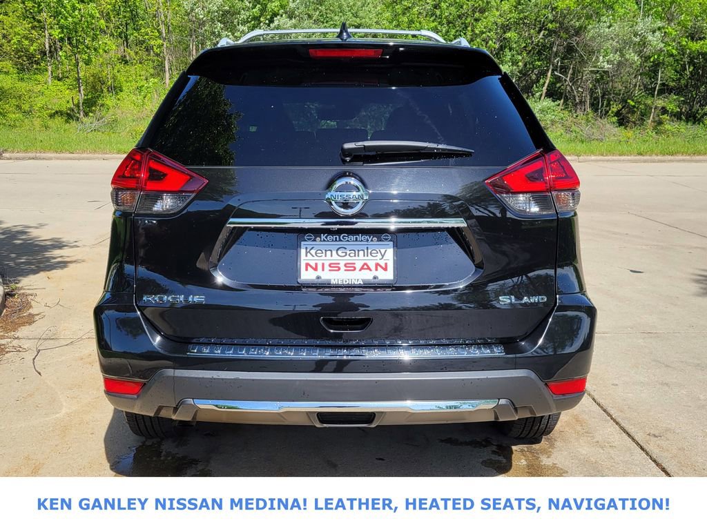 Used 2018 Nissan Rogue SL AWD/4WD image 4