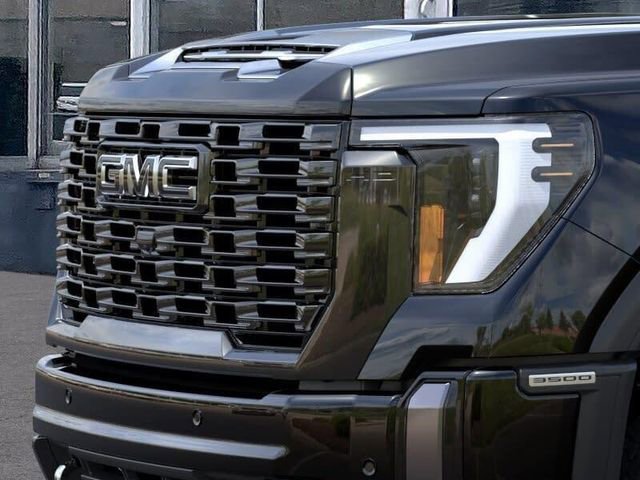 New 2026 GMC Sierra 3500 Denali Ultimate AWD/4WD image 13