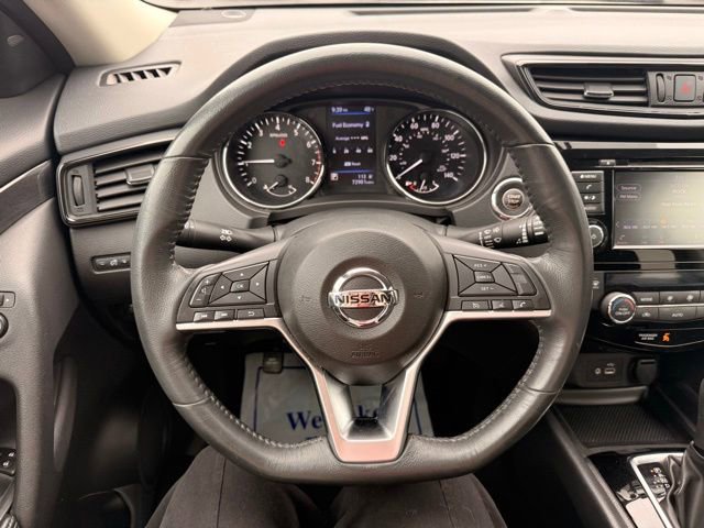 Used 2018 Nissan Rogue SV AWD/4WD image 19