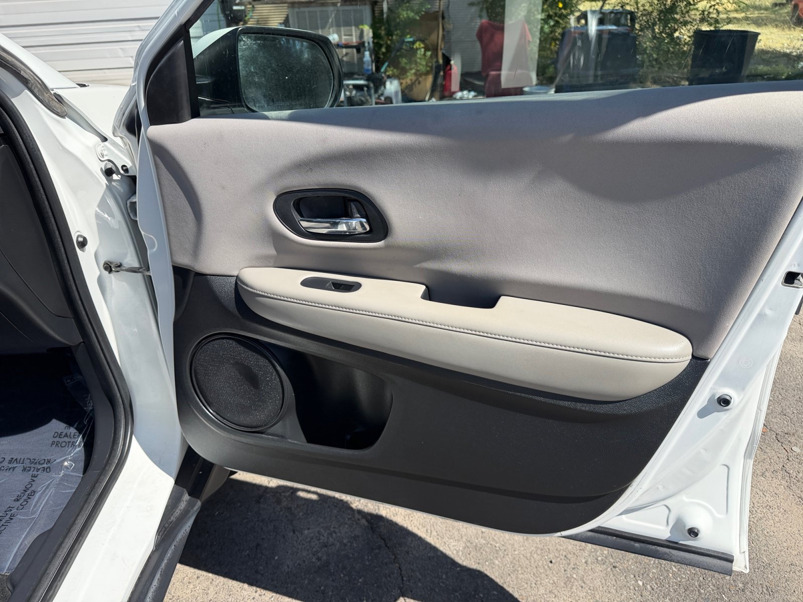 Used 2018 Honda HR-V LX image 17