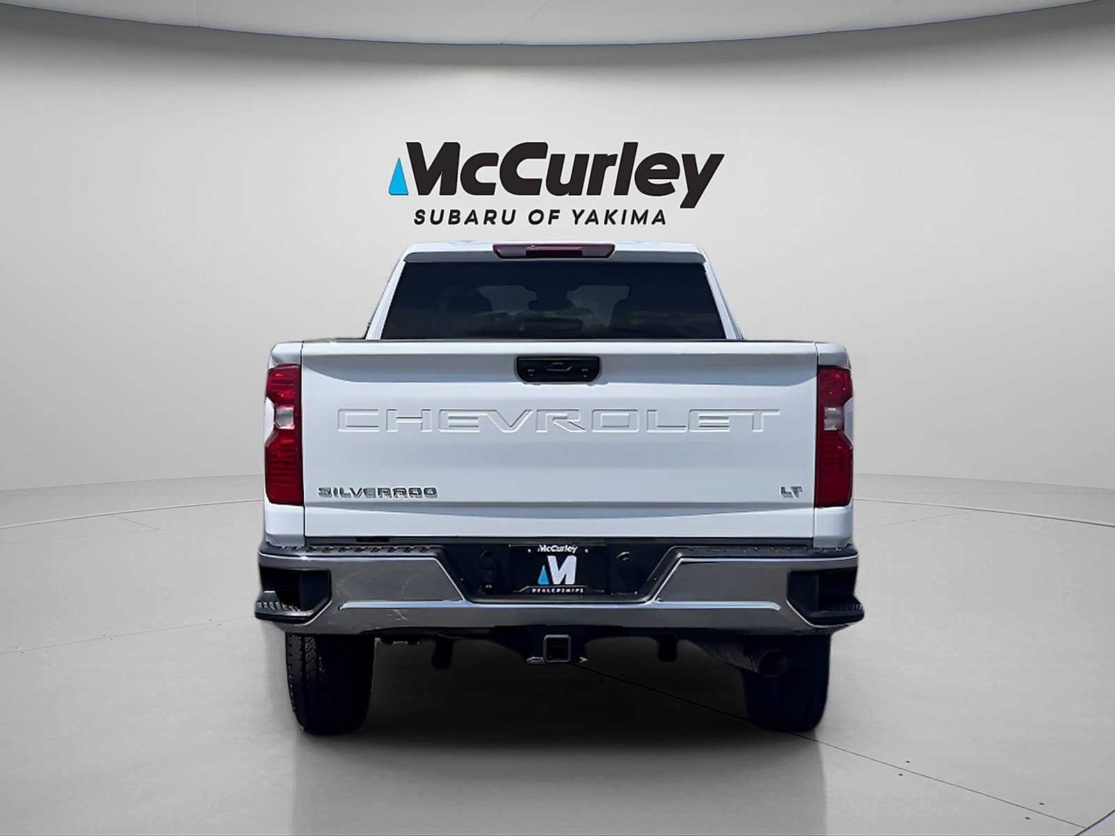 Used 2025 Chevrolet Silverado 2500 LT w/ Convenience Package AWD/4WD image 5