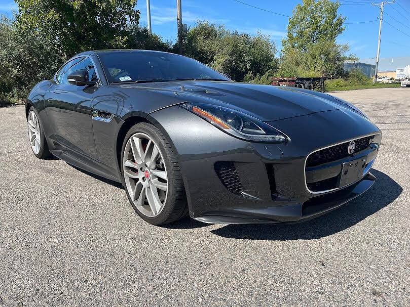 Used 2017 Jaguar F-TYPE R AWD/4WD image 8
