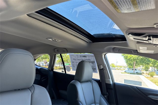 New 2025 Subaru Outback Limited image 14