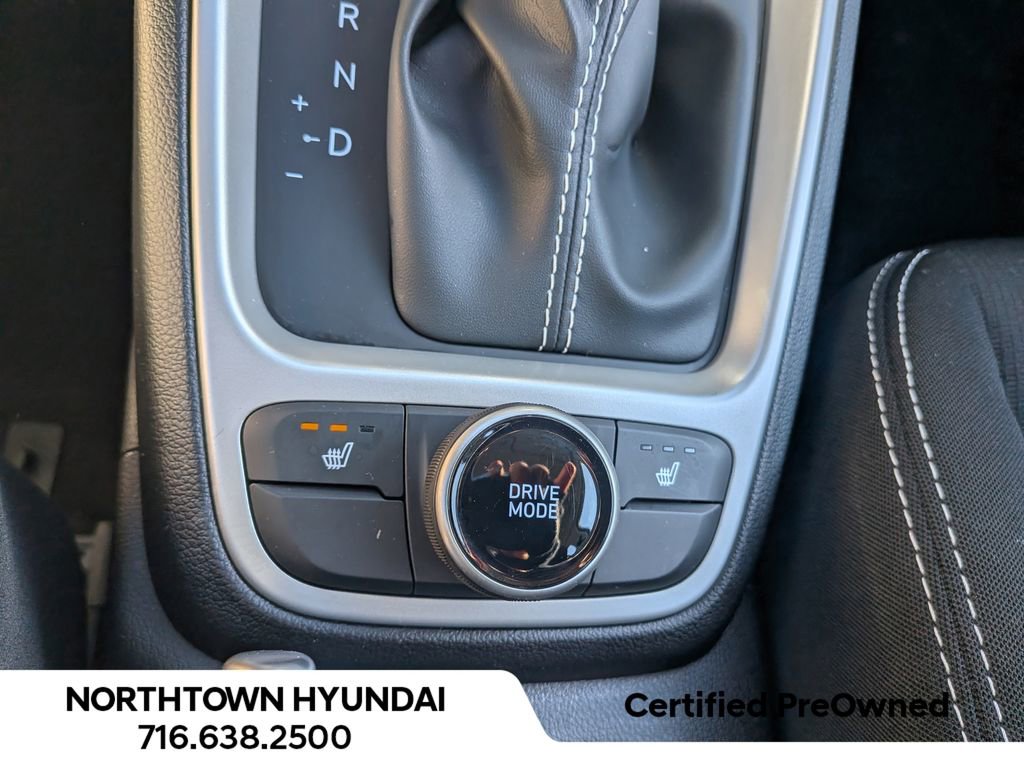 Certified 2026 Hyundai Venue SEL image 18