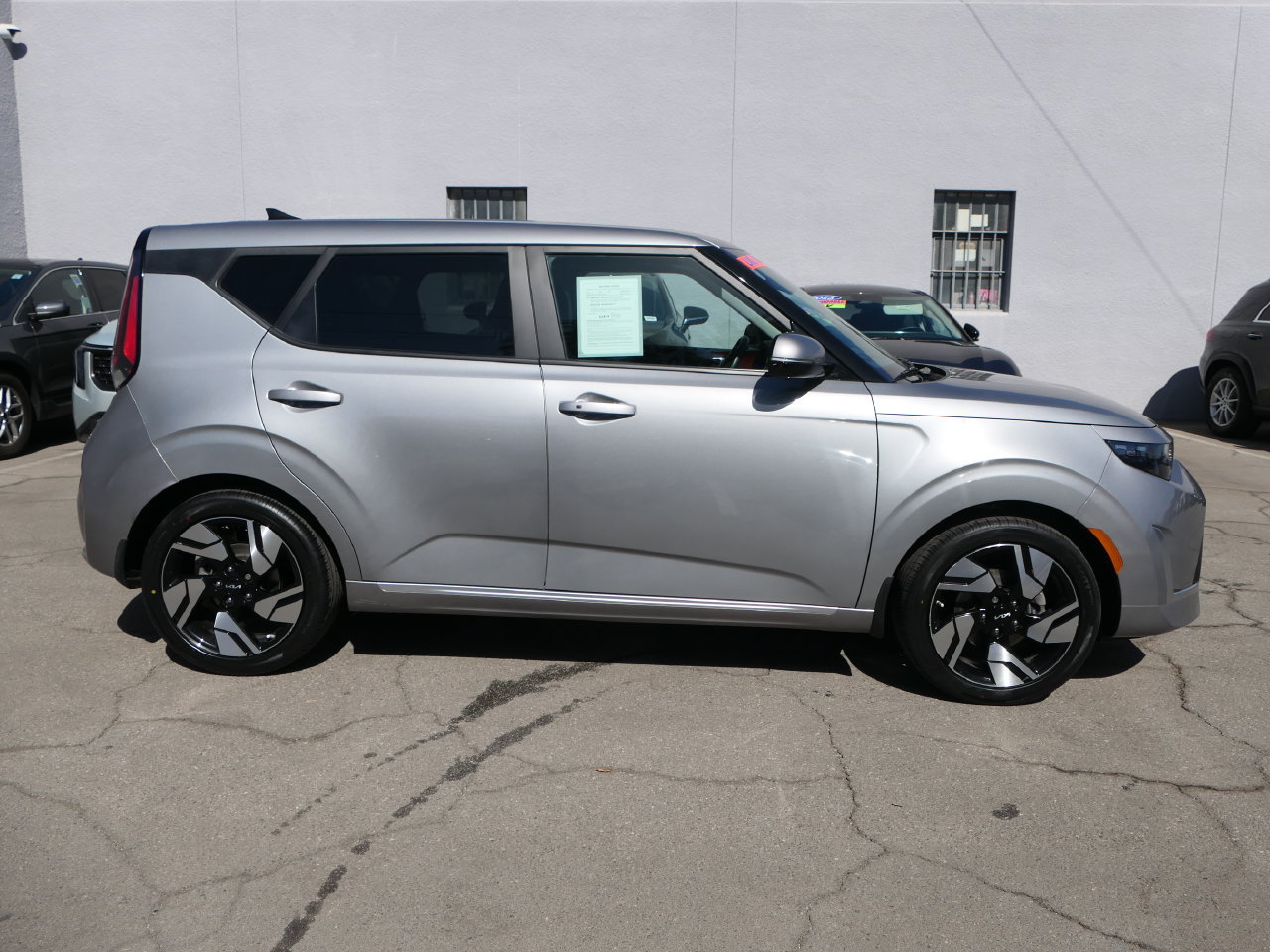 Certified 2023 Kia Soul GT-Line FWD image 2