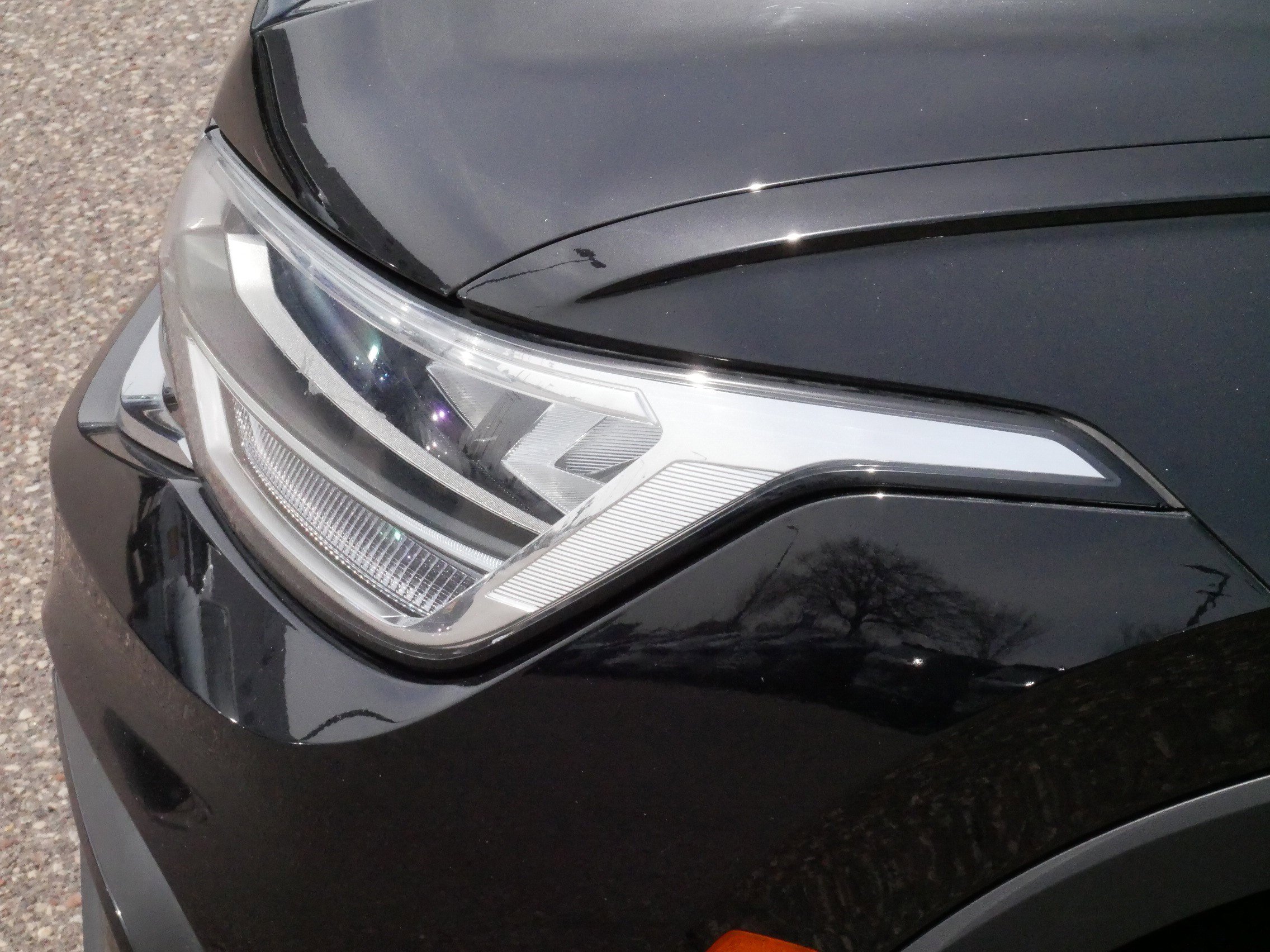 Certified 2024 Volkswagen Tiguan S image 16