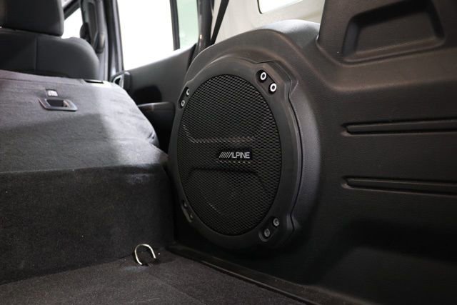 Used 2023 Jeep Wrangler Unlimited w/ Cold Weather Group image 35