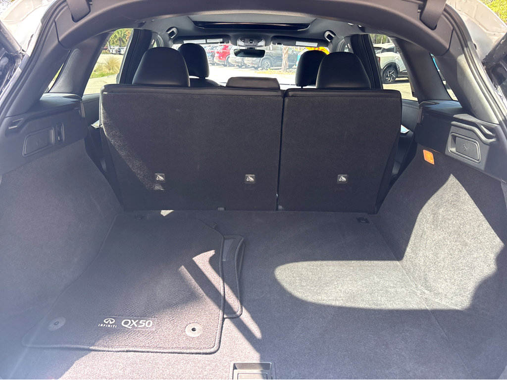 Used 2023 INFINITI QX50 Sport image 19