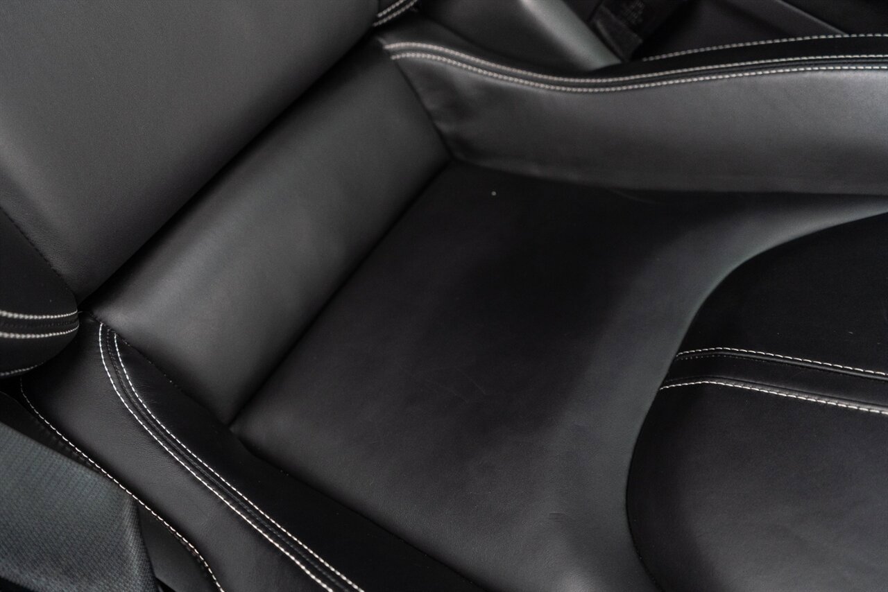 Used 2019 McLaren 570S Coupe RWD image 39
