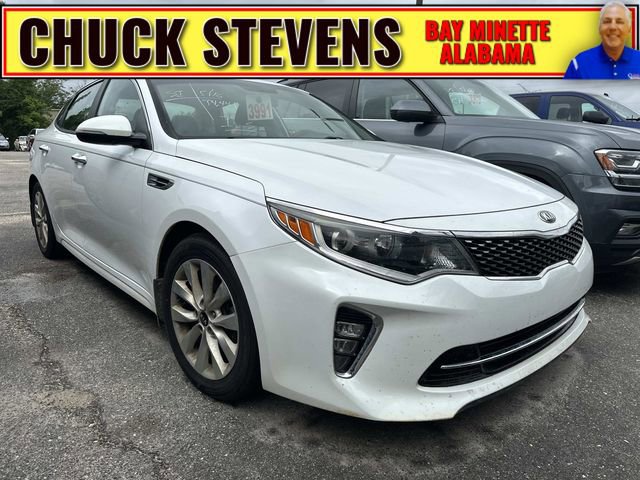 Used 2018 Kia Optima S FWD image 1