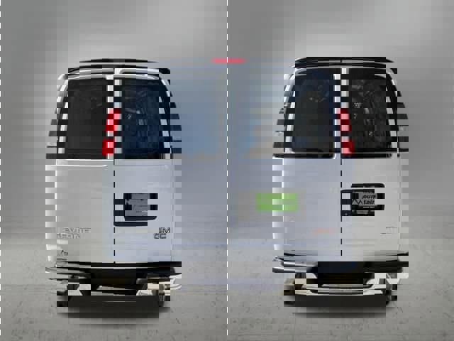 Used 2024 GMC Savana 2500 w/ Driver Convenience Package image 4