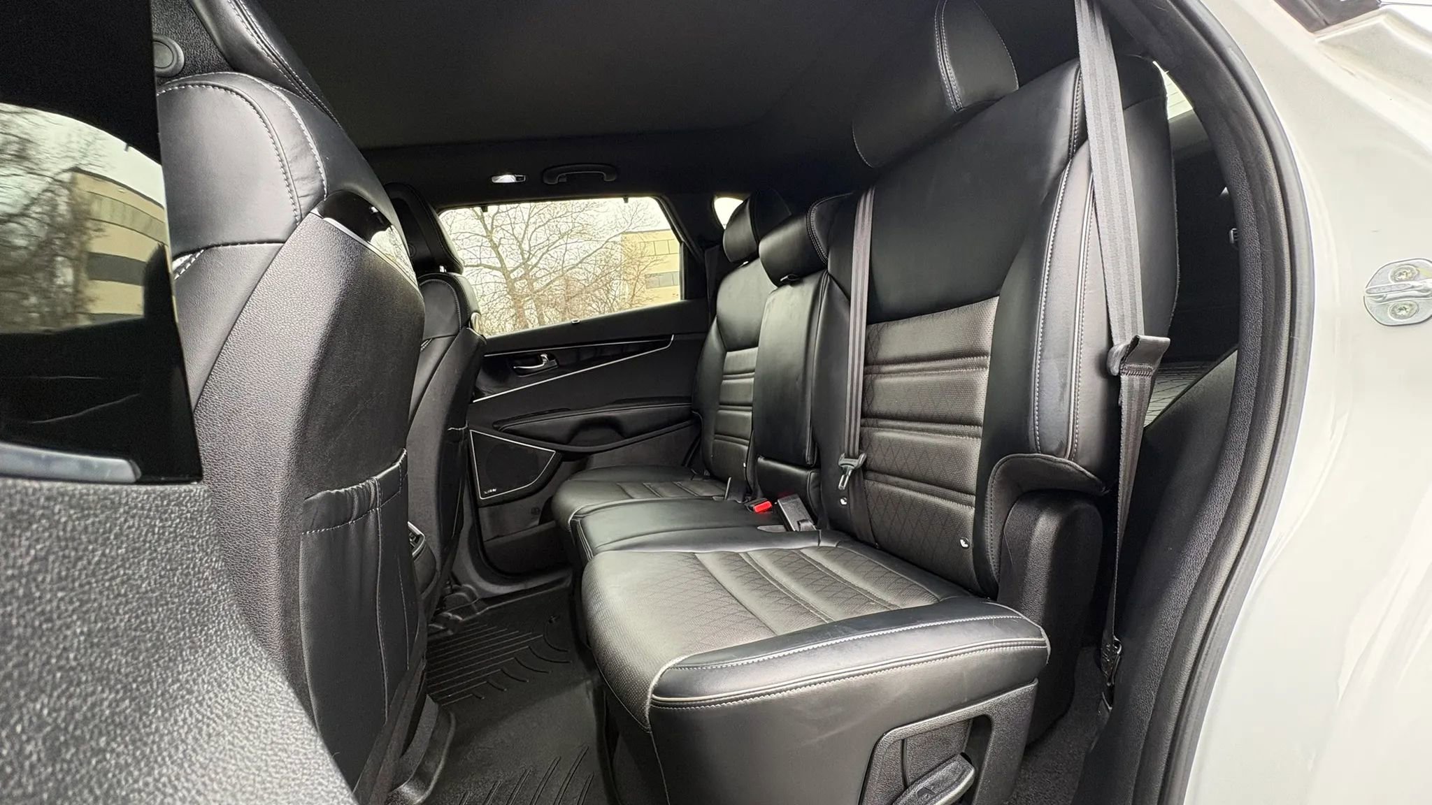 Used 2016 Kia Sorento SX w/ SXL Technology Package image 24