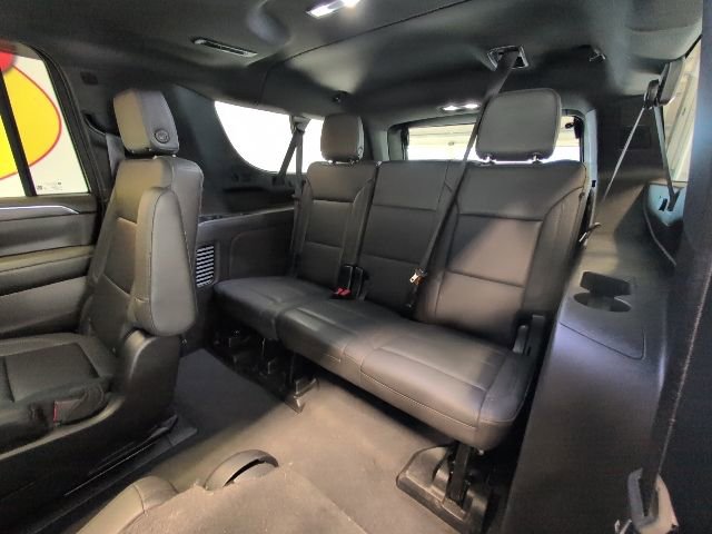 Used 2023 Chevrolet Suburban Z71 AWD/4WD image 29