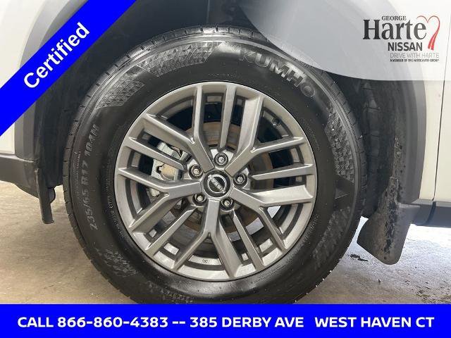 Certified 2025 Nissan Rogue S image 22