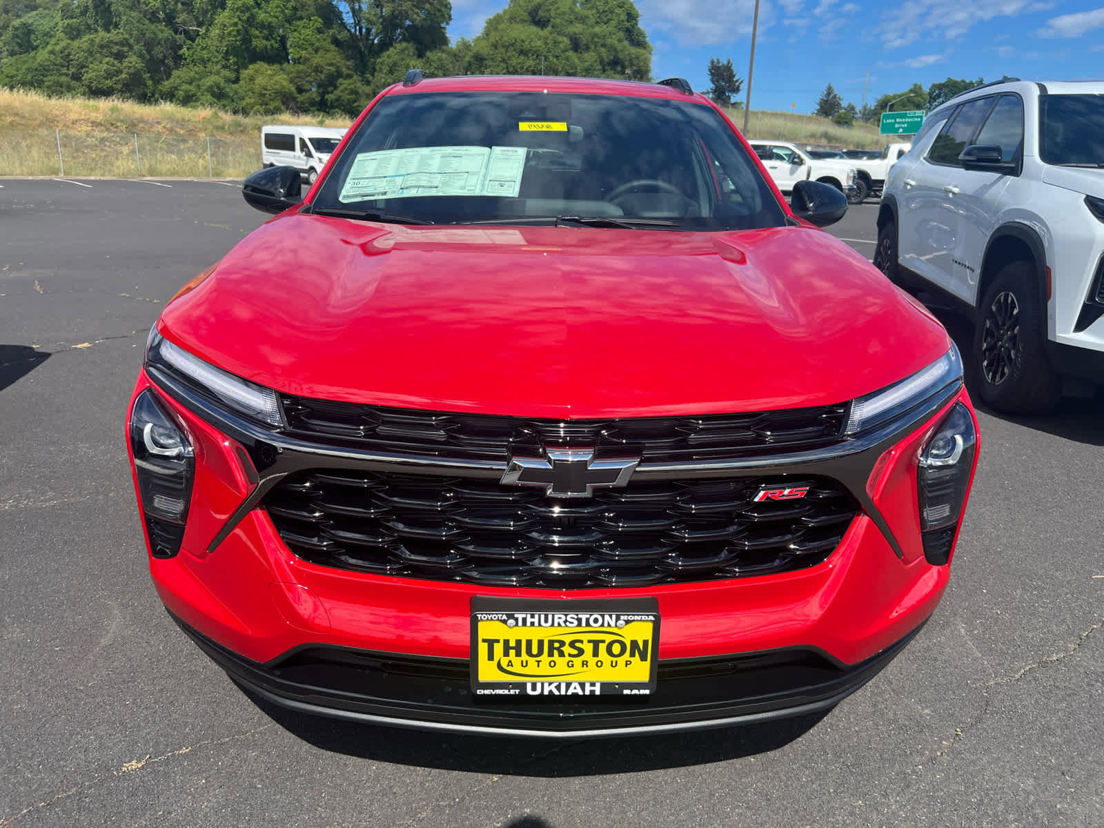 New 2026 Chevrolet Trax RS w/ Sunroof Package FWD image 2