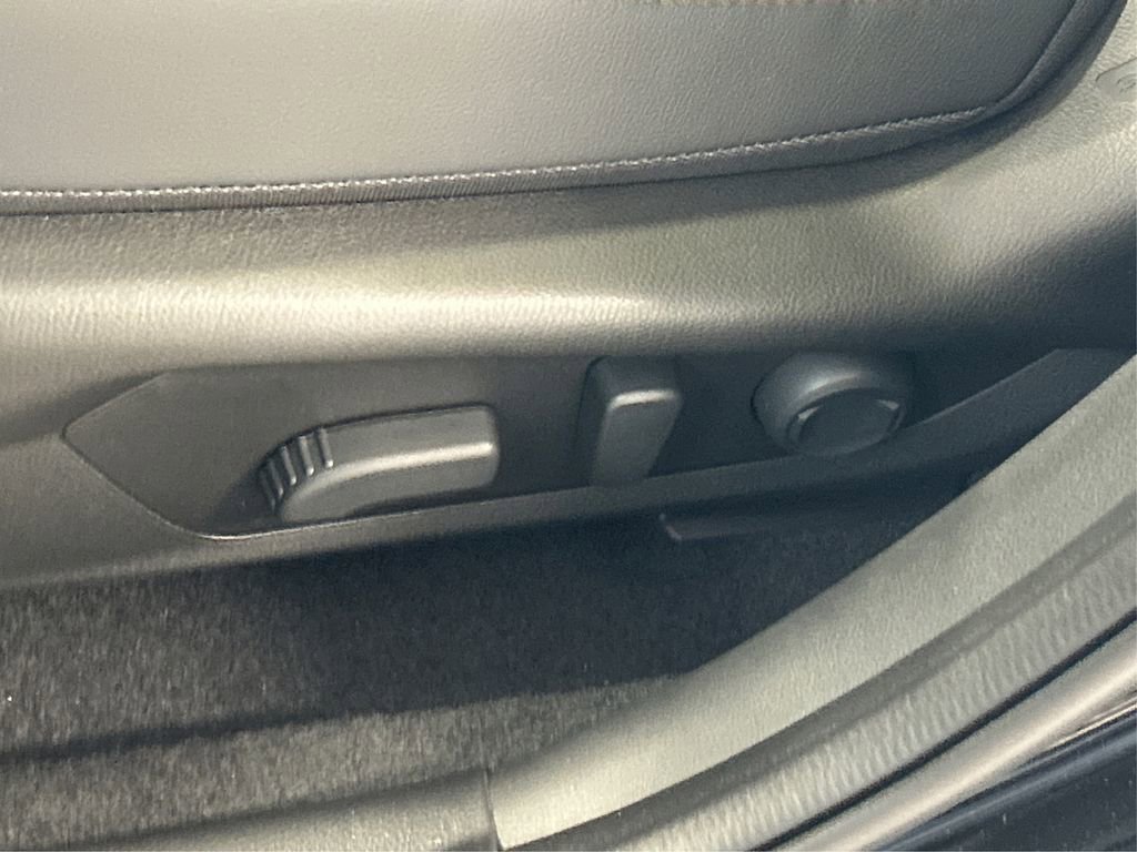 New 2026 Subaru Crosstrek 2.5i Limited w/ Crosstrek Mirror Package image 37