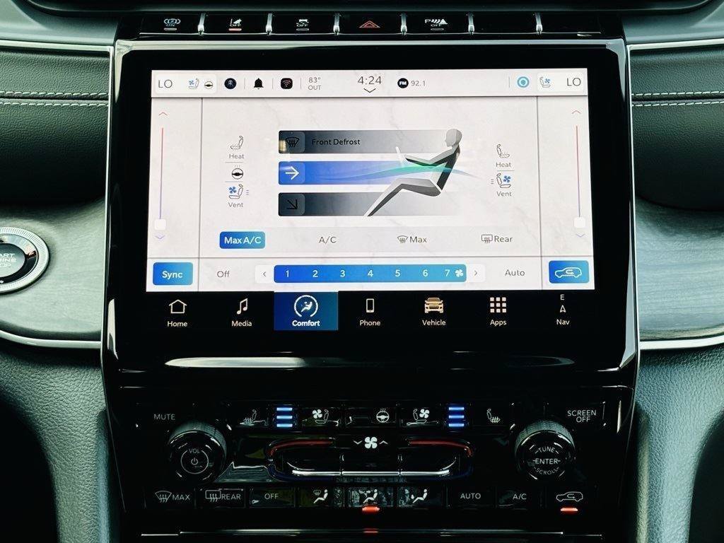 New 2024 Jeep Grand Cherokee Limited 4xe w/ Luxury Tech Group II AWD/4WD image 20