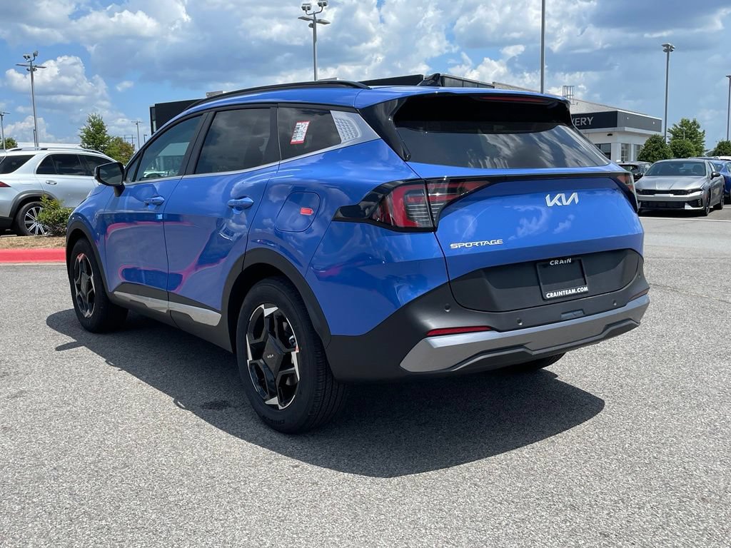 New 2026 Kia Sportage EX w/ EX Panorama Roof Package FWD image 5
