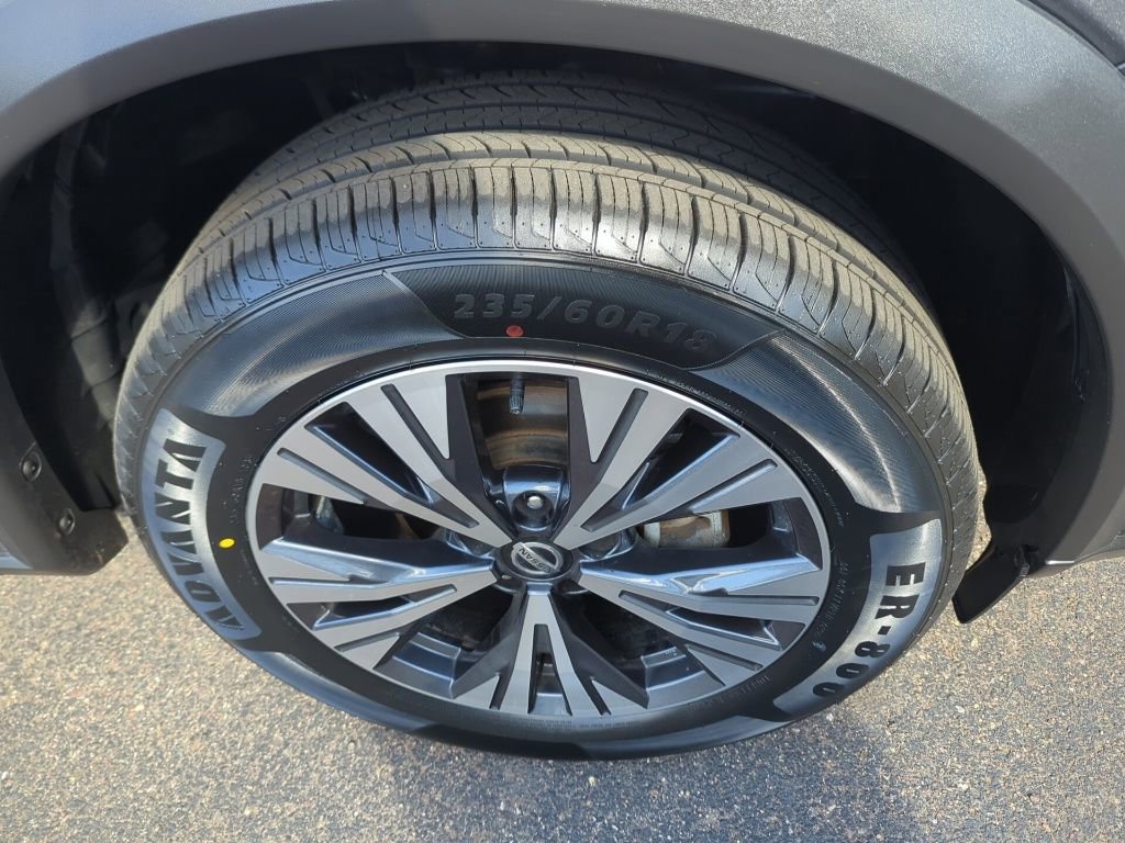 Used 2021 Nissan Rogue SV AWD/4WD image 9