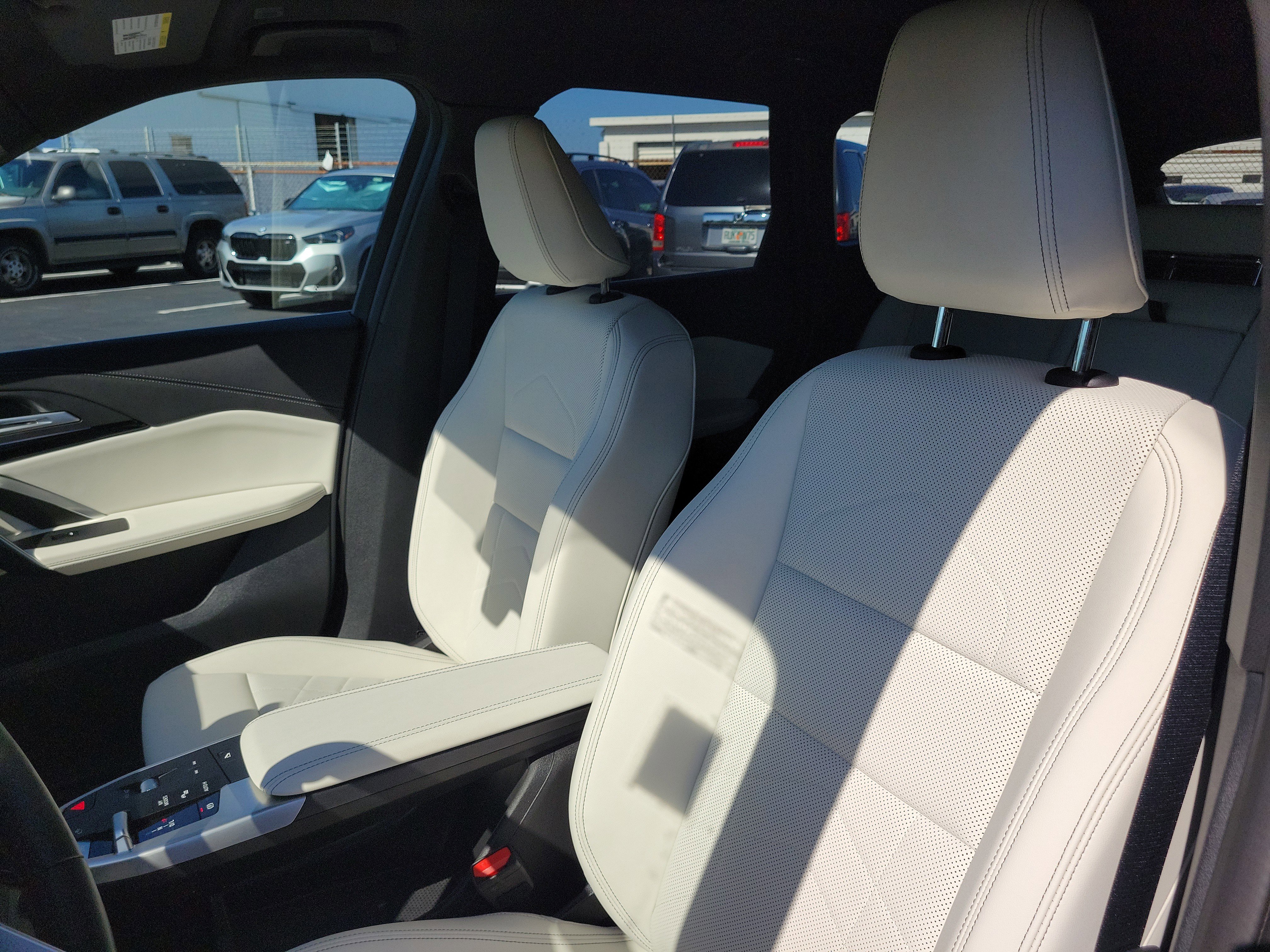 Used 2026 BMW X1 xDrive28i w/ Technology Package image 22