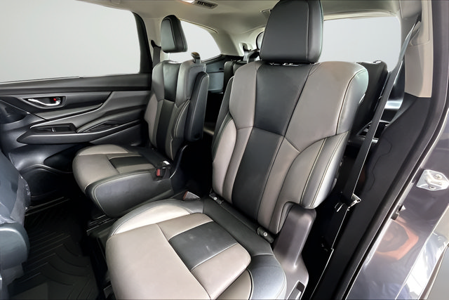 Used 2023 Subaru Ascent Onyx Edition AWD/4WD image 18