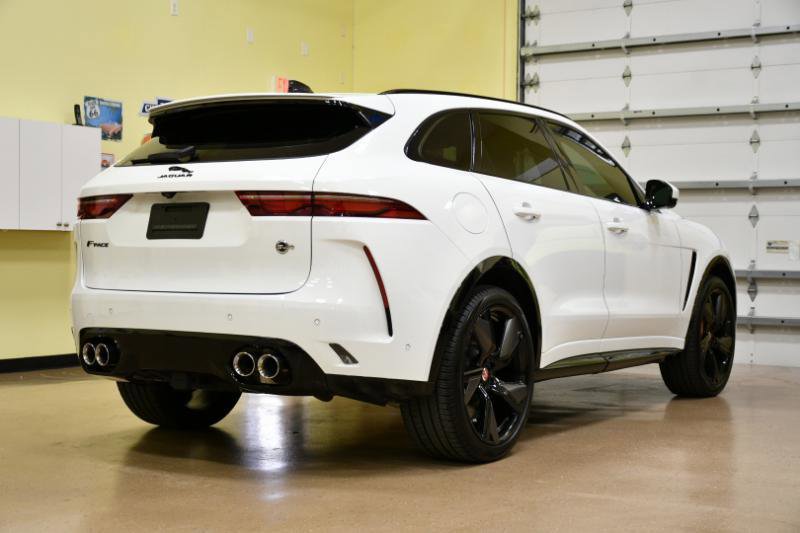 Used 2023 Jaguar F-PACE SVR AWD/4WD image 13
