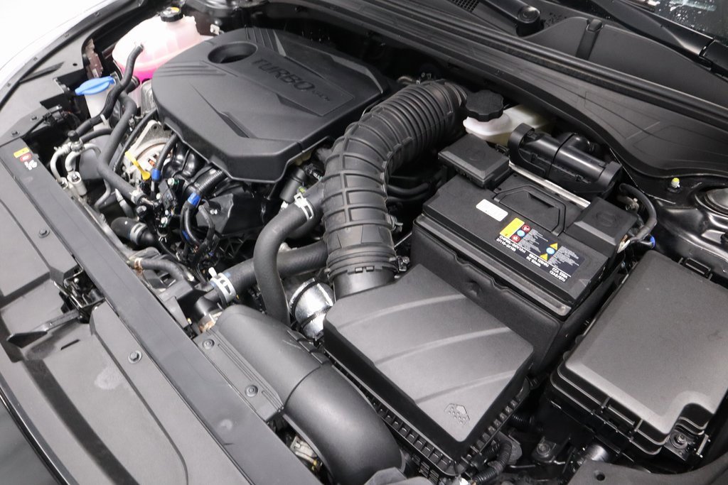 Used 2022 Kia Forte GT w/ GT Technology Package image 17