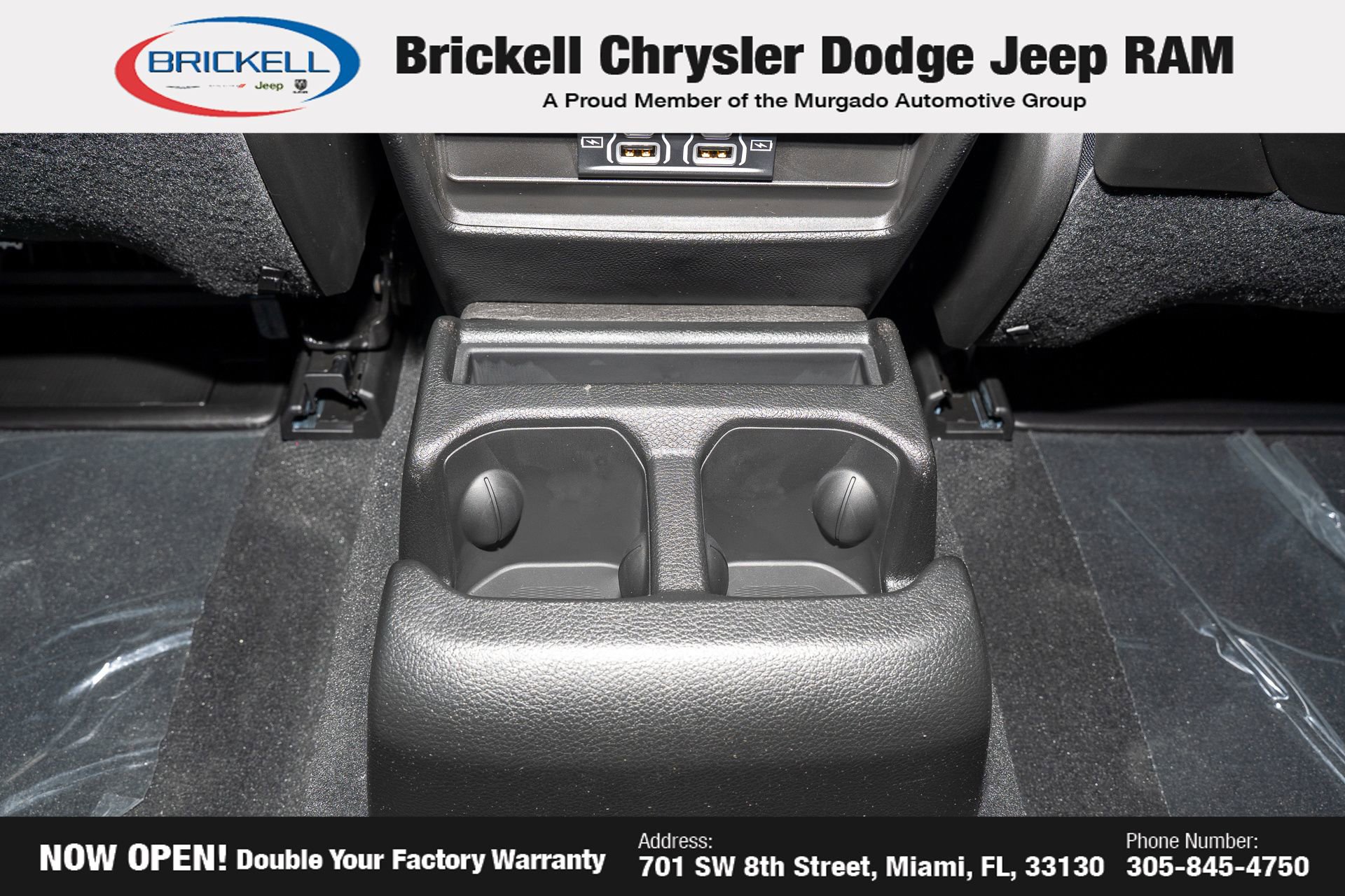 New 2025 Jeep Grand Cherokee L Laredo image 21