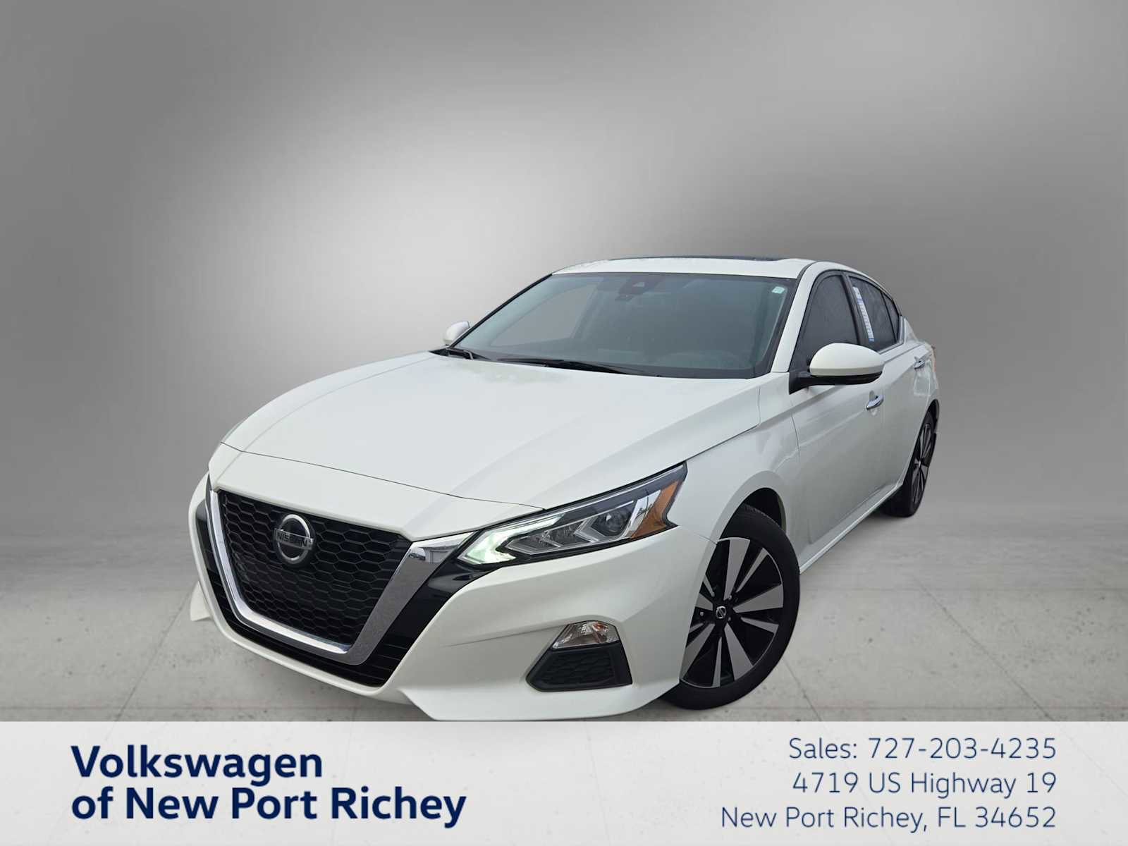 Used 2021 Nissan Altima 2.5 SV w/ SV Premium Package