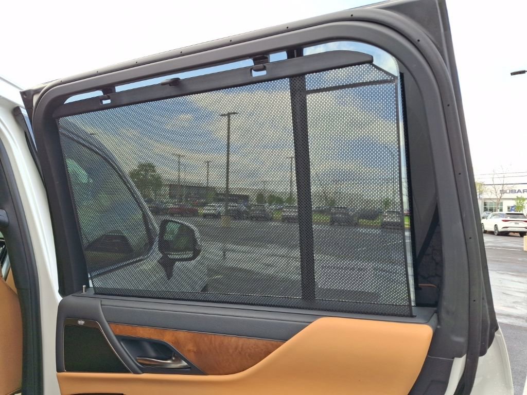 Used 2024 Lexus LX 600 4WD w/ Luxury Package image 7