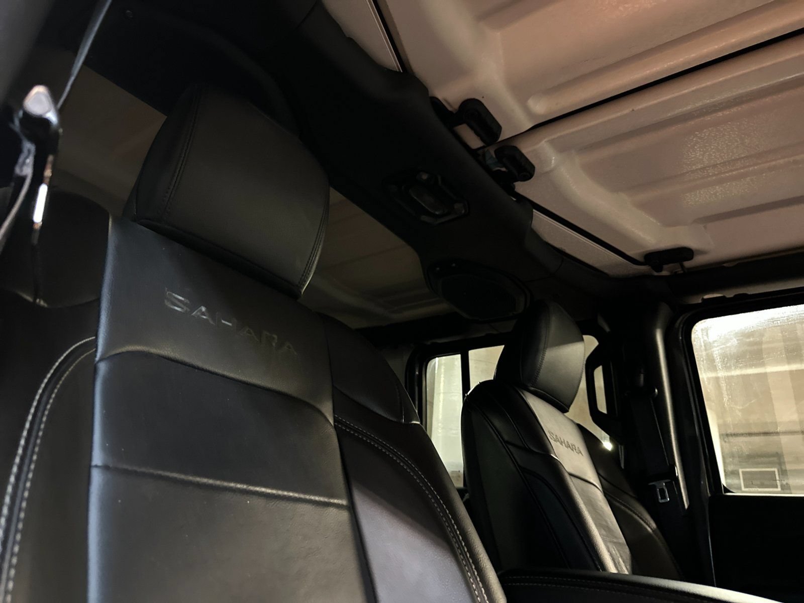 Certified 2023 Jeep Wrangler Unlimited Sahara AWD/4WD image 16