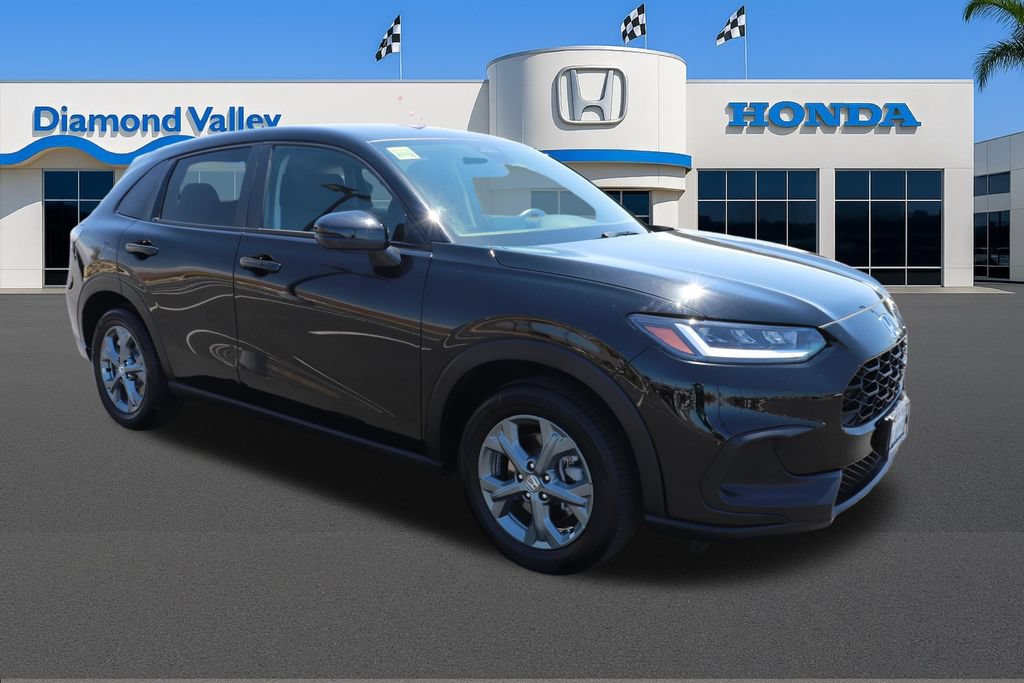 Certified 2026 Honda HR-V LX image 1