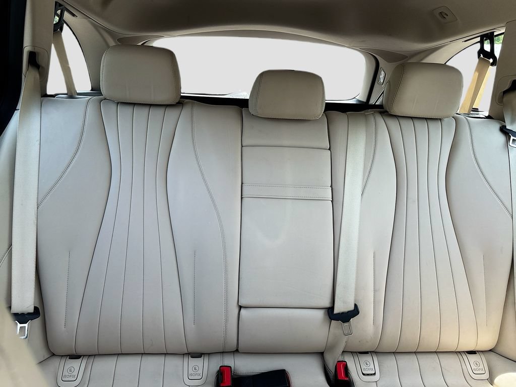 Used 2018 Mercedes-Benz E 400 4MATIC Wagon image 19