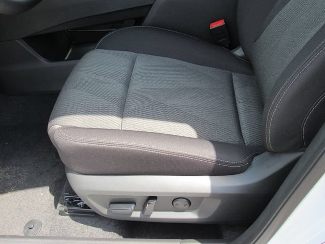 New 2026 Nissan Rogue SV FWD image 21
