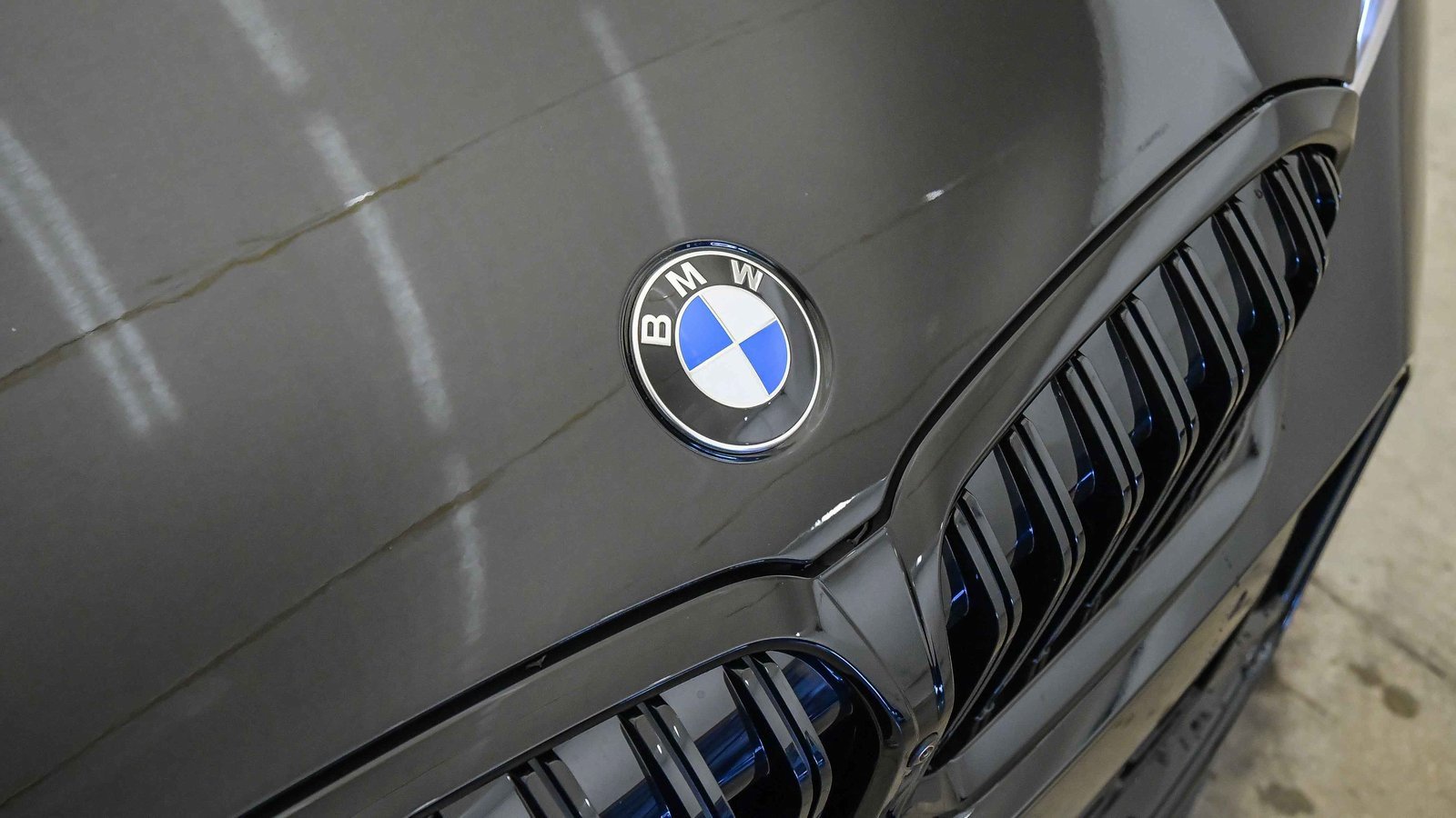 New 2026 BMW 330i Sedan w/ M Sport Package image 8