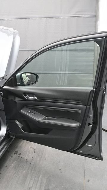 Used 2020 Nissan Altima 2.5 S FWD image 16