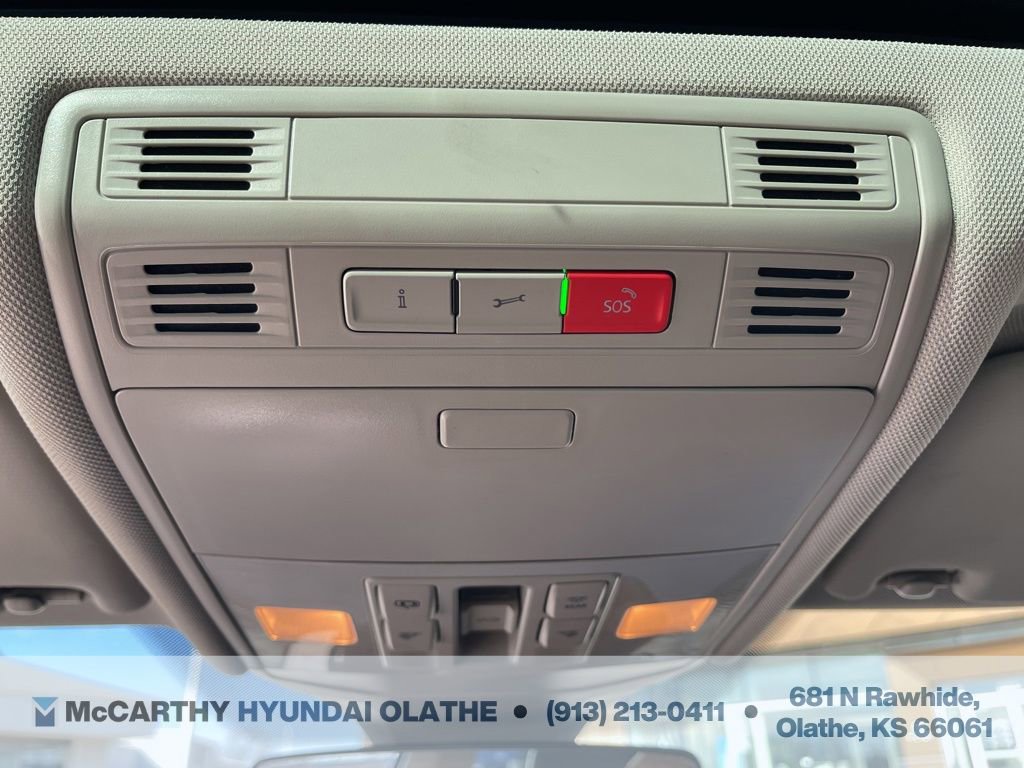 Used 2025 Volkswagen Jetta SE image 30